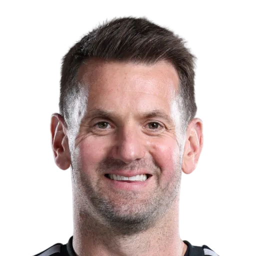 Heaton 67 Silver GK FC 27 card