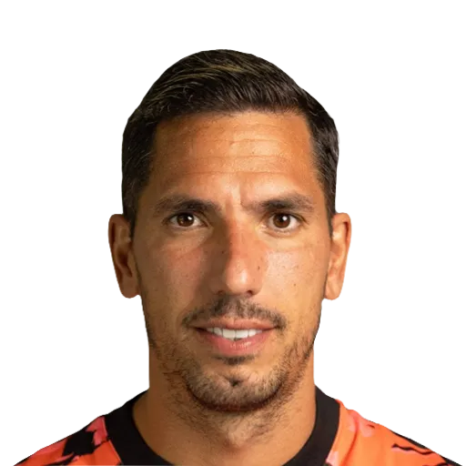 Joel Robles 72 Silver GK FC 27 card