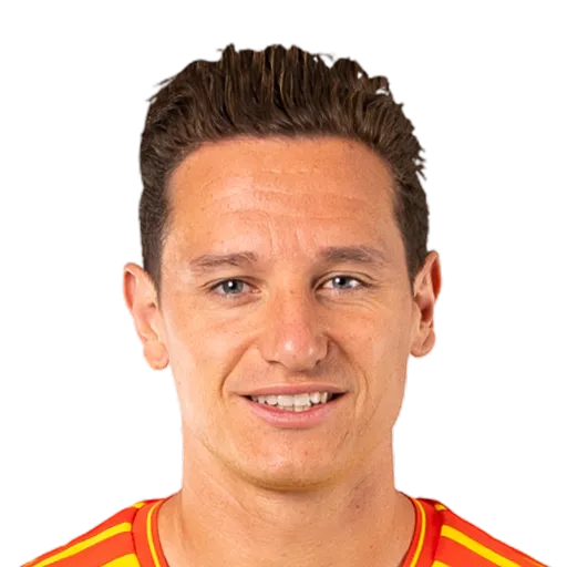 Thauvin 82 Gold RW FC 27 card
