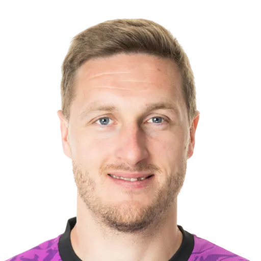 Iversen 73 Silver GK FC 27 card
