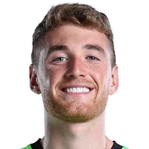 Travers 72 Silver GK FC 27 card