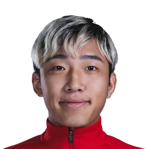 Huang Ruifeng 63 Bronze LB FC 27 card