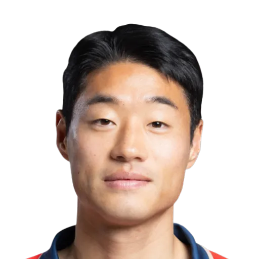 Lee Geon Hee 65 Silver ST FC 27 card