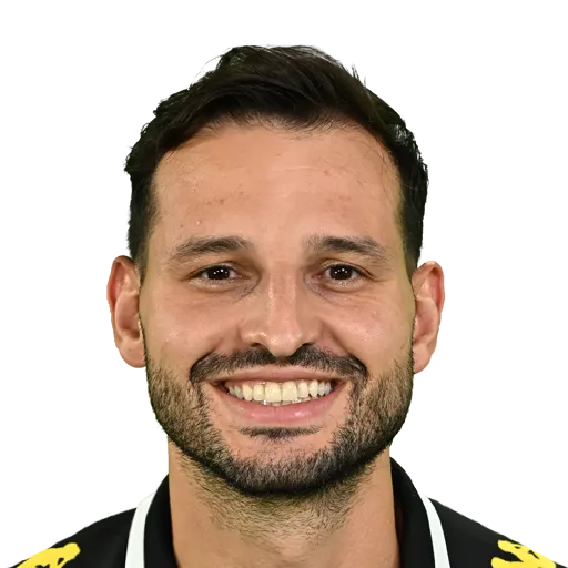 José Gomes 68 Common LB FC 26 card