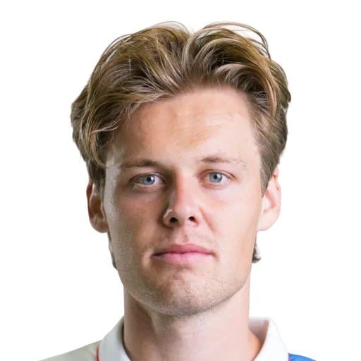 Henriksson 66 Silver CM FC 27 card
