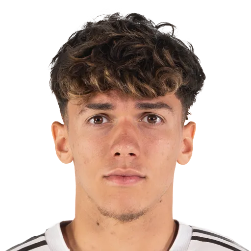 Thiago Pitarch 70 Silver CM FC 27 card