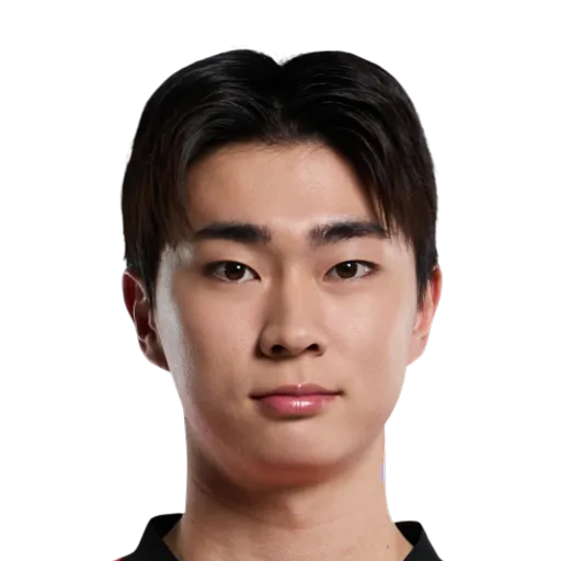 Lee Yong Jae 49 Bronze CAM FC 27 card